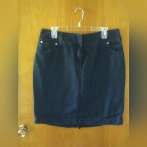 Dana Buchman Denim Mini skirt size 12